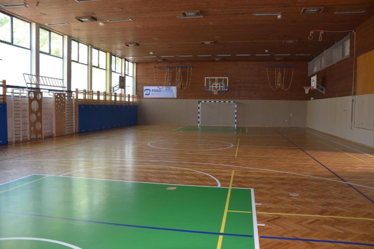 Mladinski Dom - Hostel Klagenfurt am Woerthersee Eksteriør bilde