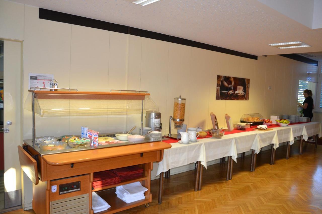 Mladinski Dom - Hostel Klagenfurt am Woerthersee Eksteriør bilde